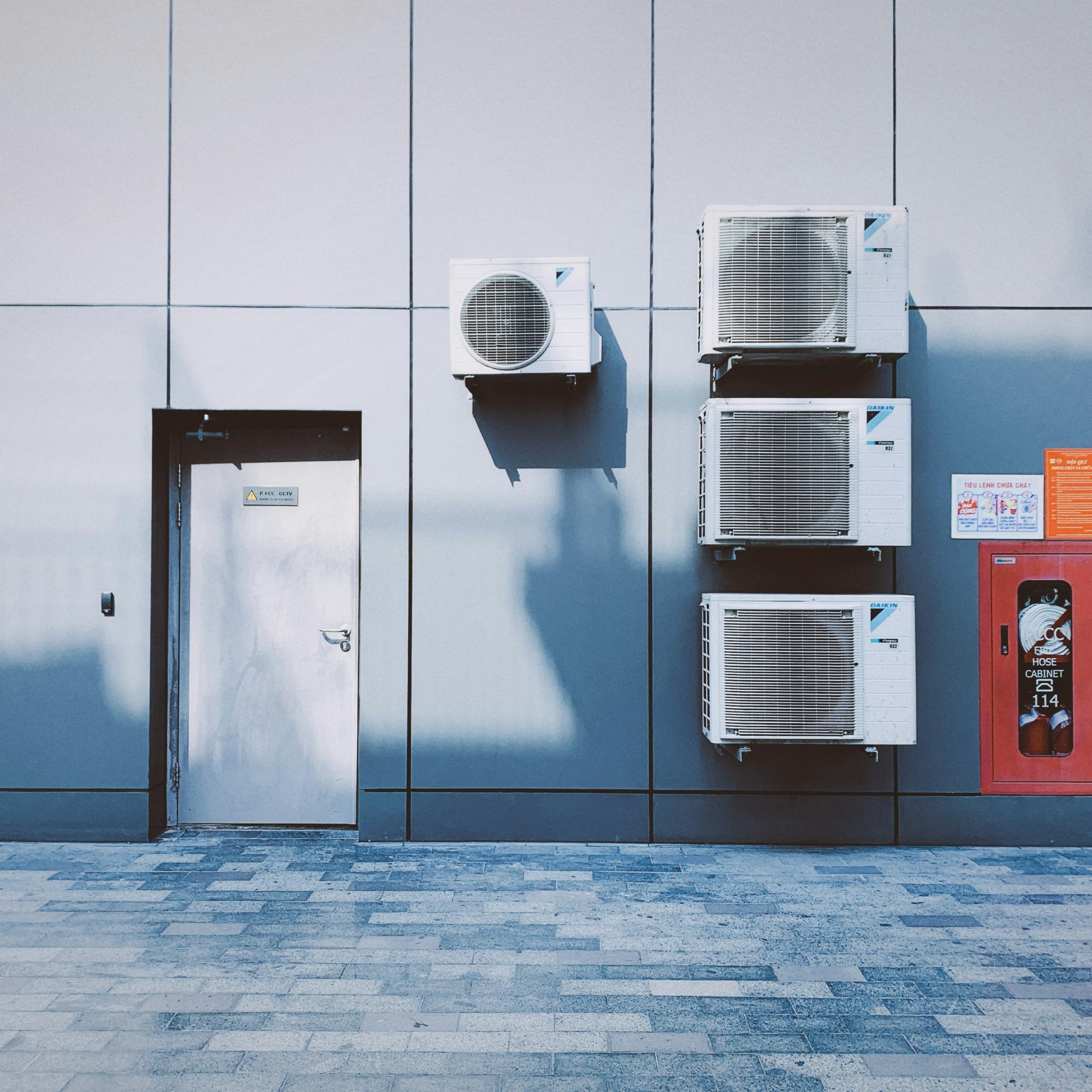 schroyer heating and cooling hvac company in Walton county florida at work